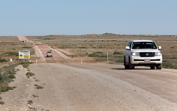 Birdsville-Track-2_thumb.jpg – Let's Go Travel Australia